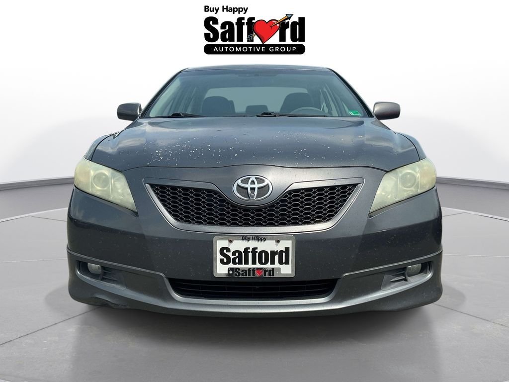 Used 2007 Gray Toyota SE image 3