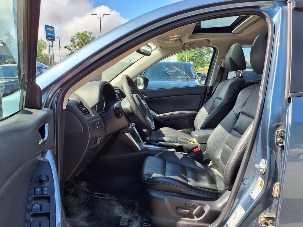 Used 2015 Blue Reflex Mica Mazda Grand Touring image 13