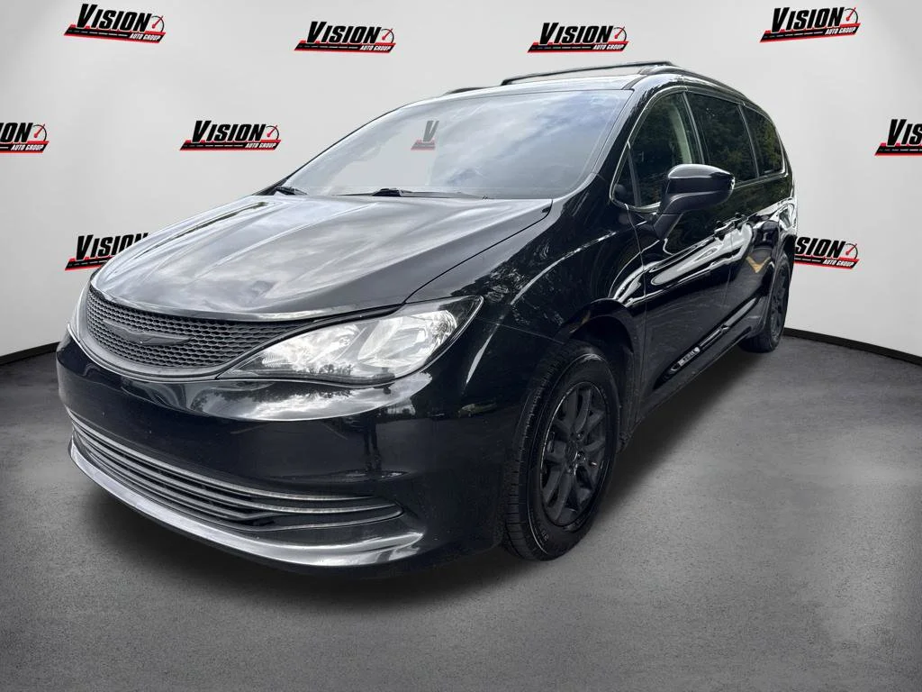 2020 Chrysler Voyager