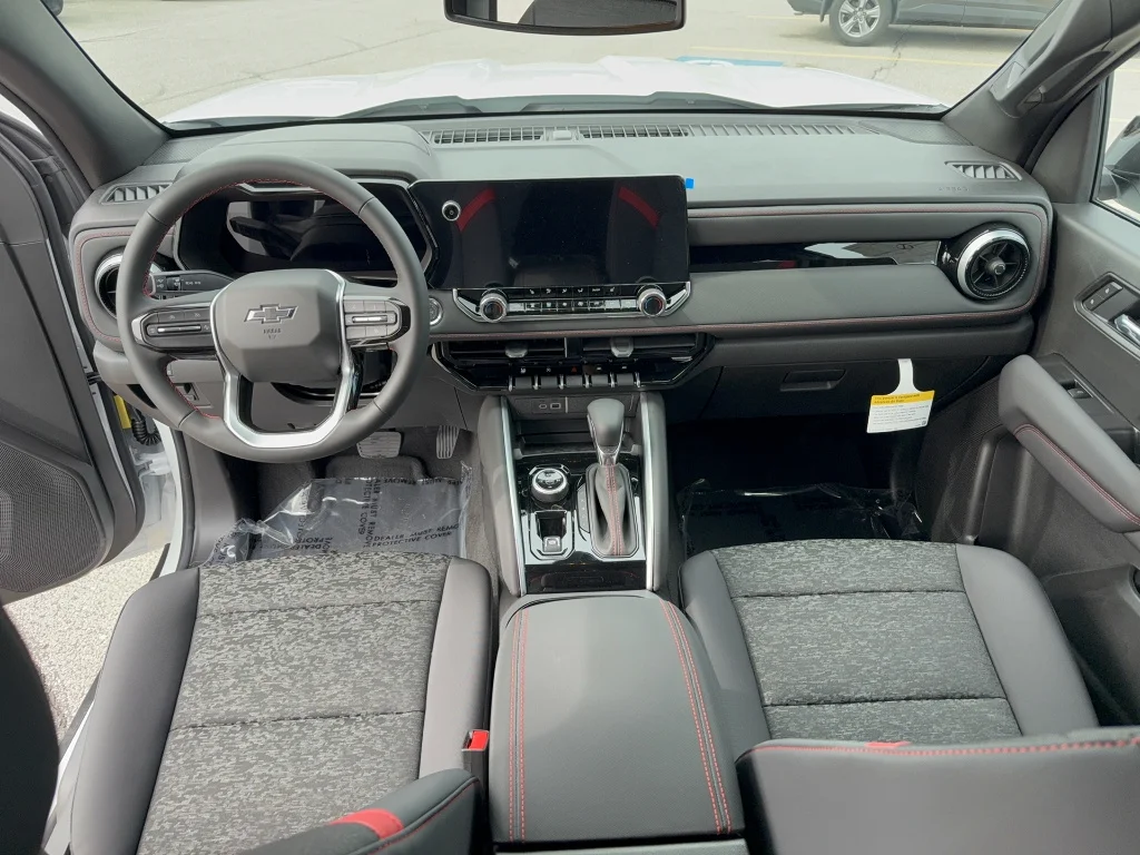 New 2026 Summit White Chevrolet Z71 image 13