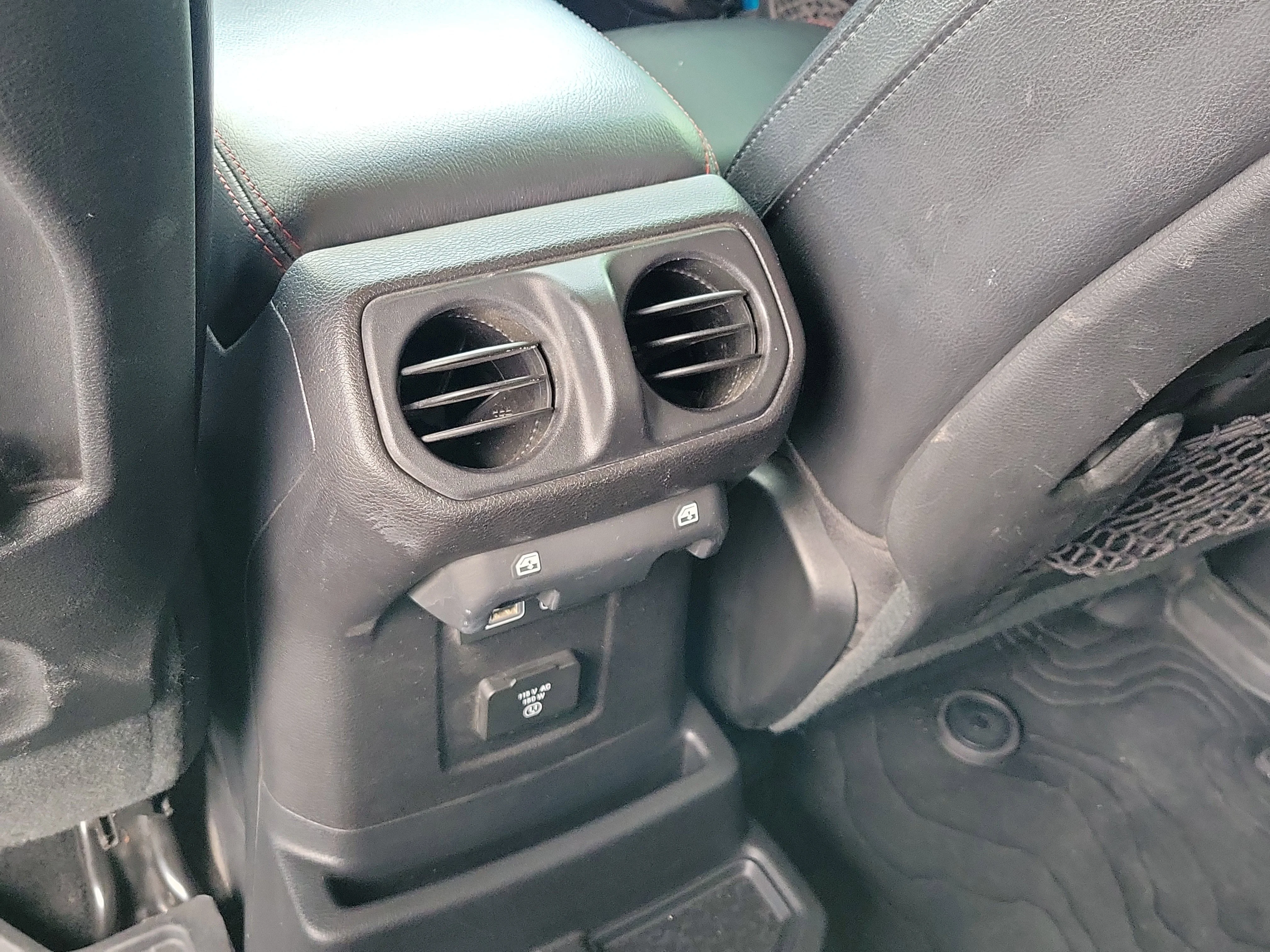 Used 2019 Bikini Pearlcoat Jeep Rubicon image 15