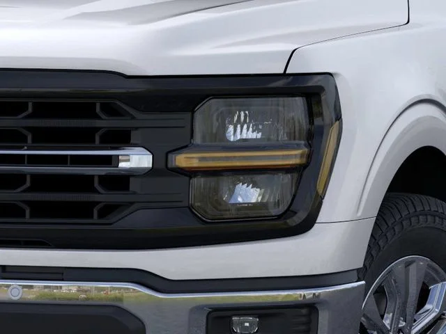 New 2026 Iconic Silver Metallic Ford XLT image 19