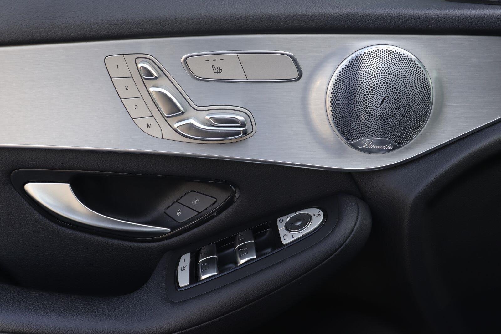 Used 2019 Mojave Silver Metallic Mercedes-Benz GLC 300 image 21