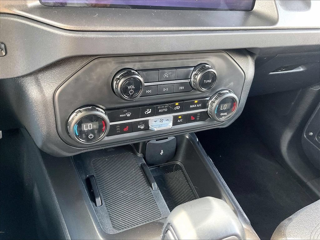 Used 2025 Oxford White Ford Big Bend image 26