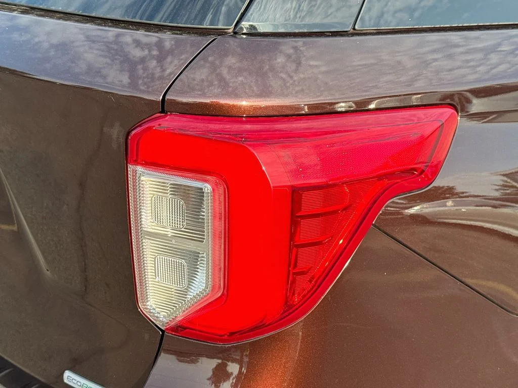 Used 2020 Brown Ford XLT image 33