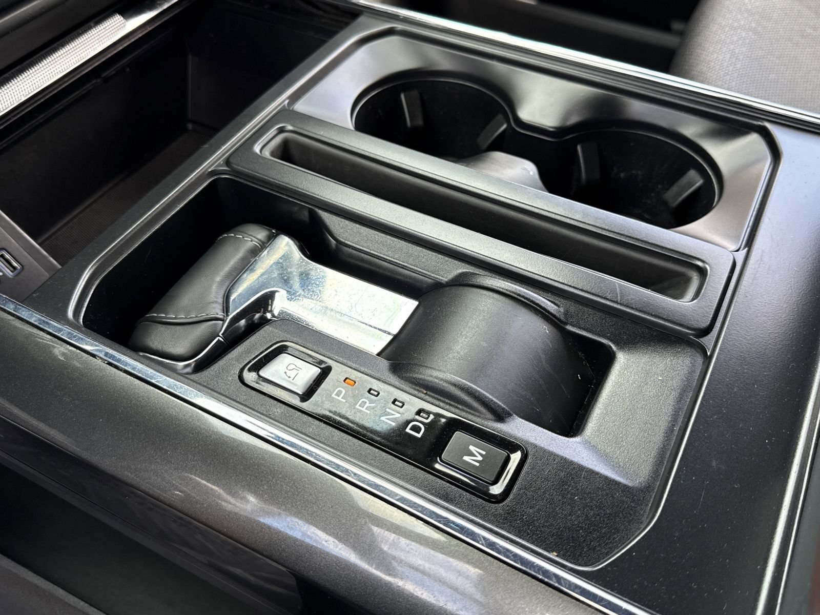 Used 2021 Black Ford Lariat image 10