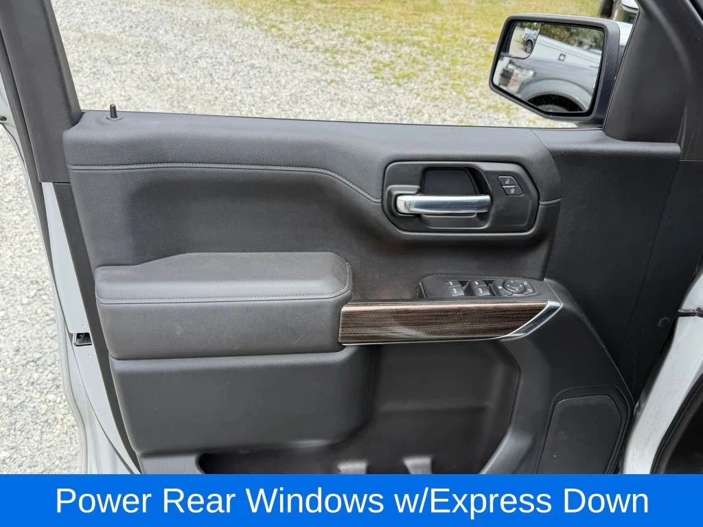 Used 2021 Silver Chevrolet LT image 27