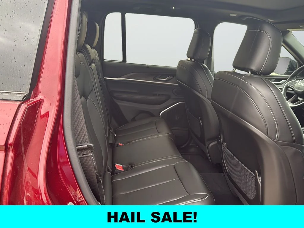 New 2025 Velvet Red Pearl-Coat Exterior Paint Jeep Limited image 14