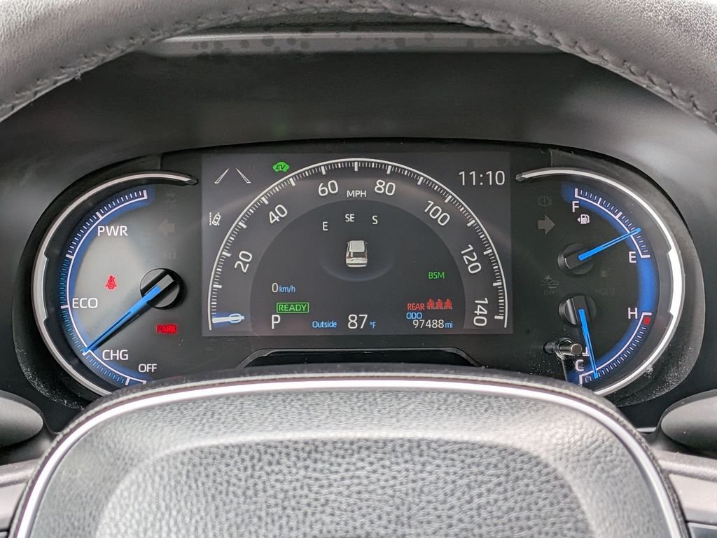 Used 2023 Beige Toyota XLE Premium image 20