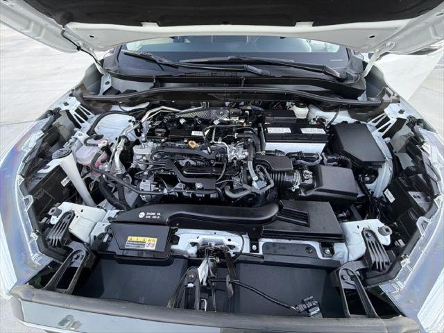 Certified Used 2024 WIND CHILL PEARL Toyota  image 34