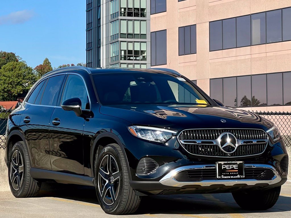 2026 Mercedes-Benz GLC