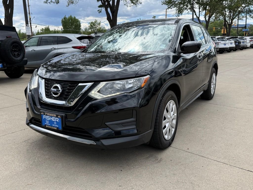 Used 2017 Magnetic Black Nissan S image 8