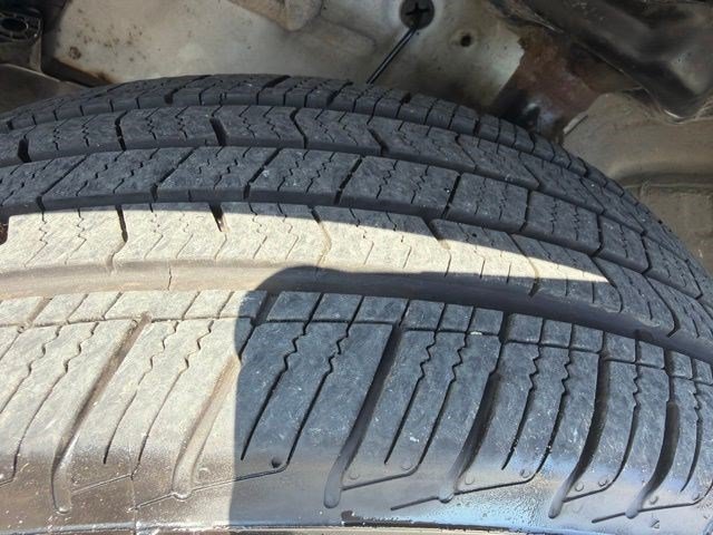 Used 2014 White Honda LX image 9