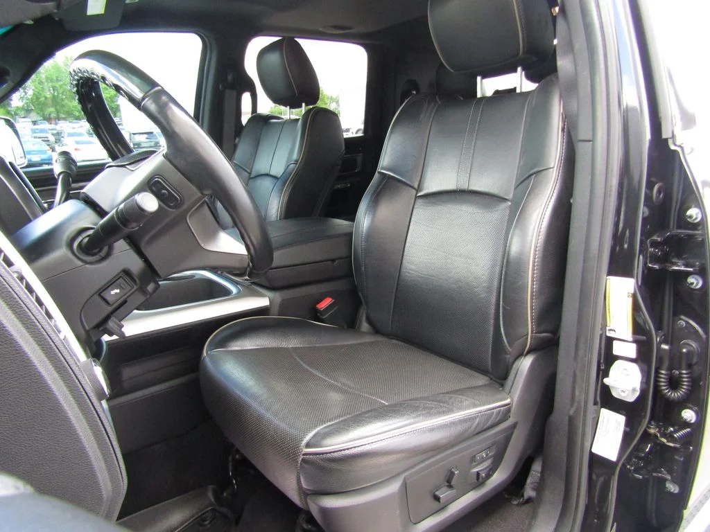 Used 2017 Black Ram Laramie Longhorn image 23