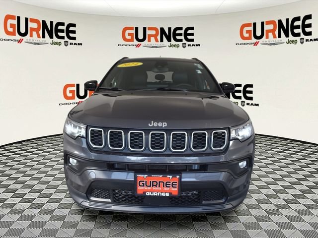 Used 2024 Gray Jeep Latitude image 9