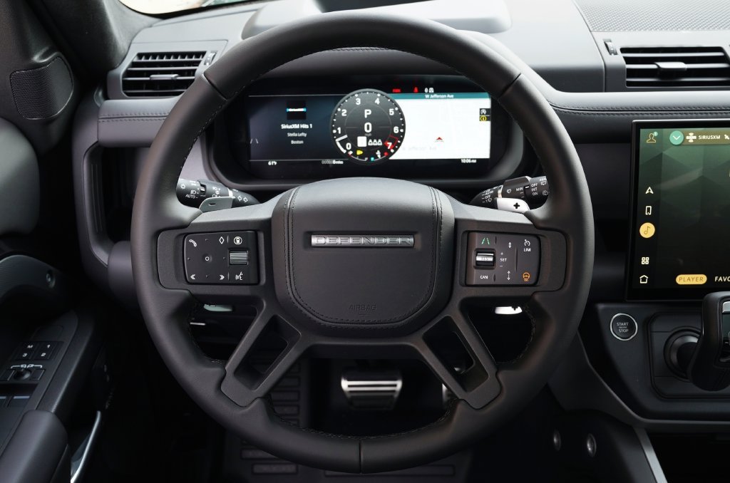 New 2026 Santorini Black Land Rover V8 image 16