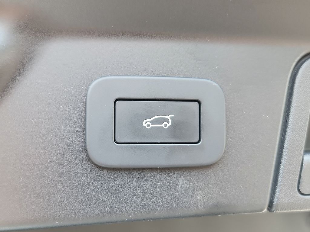 2026 Land Rover Range Rover Velar S - Photo 30