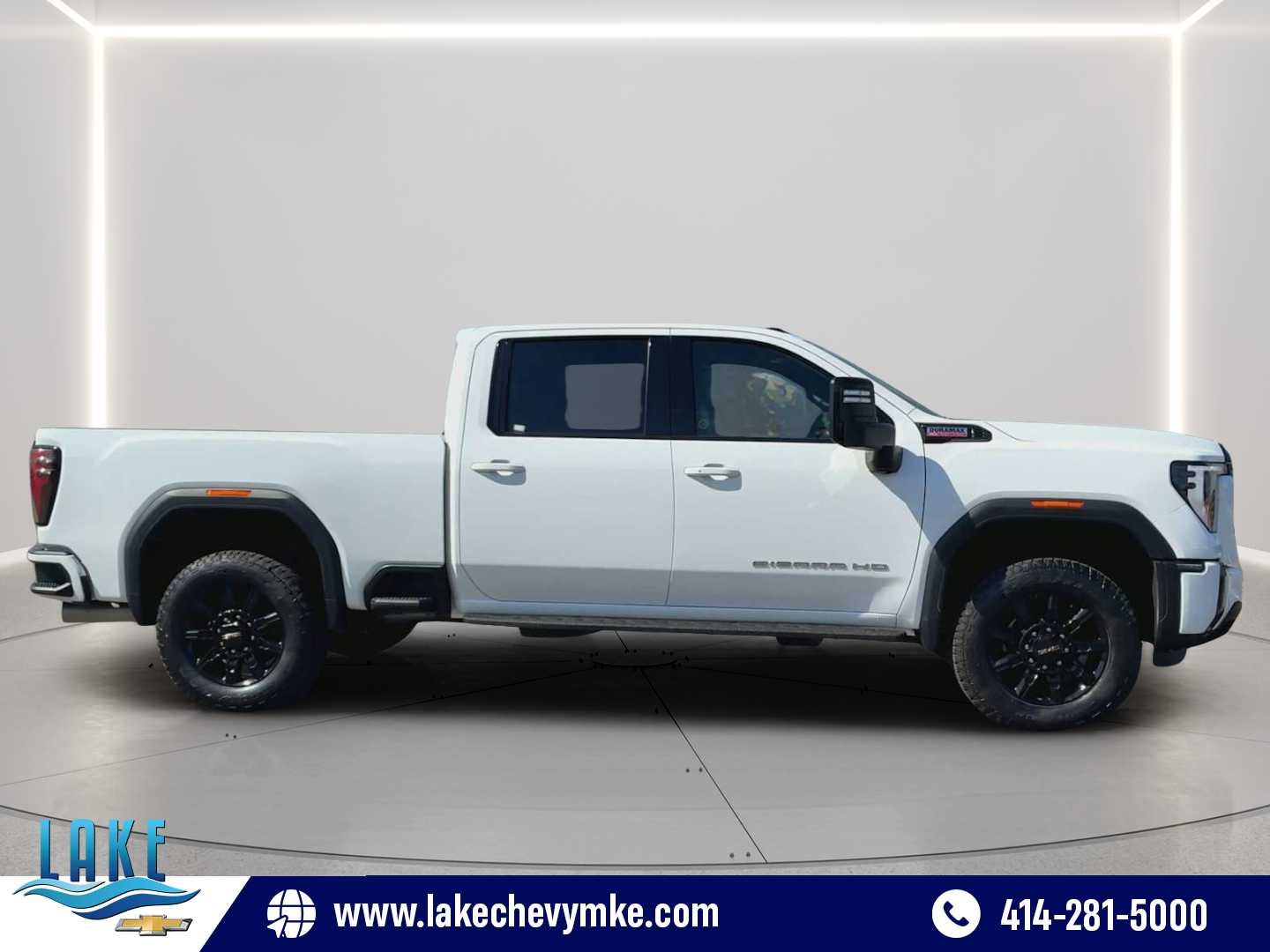 Certified Used 2024 Summit White GMC AT4 image 9