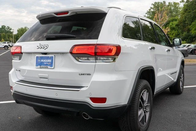 Used 2022 White Jeep Limited image 6