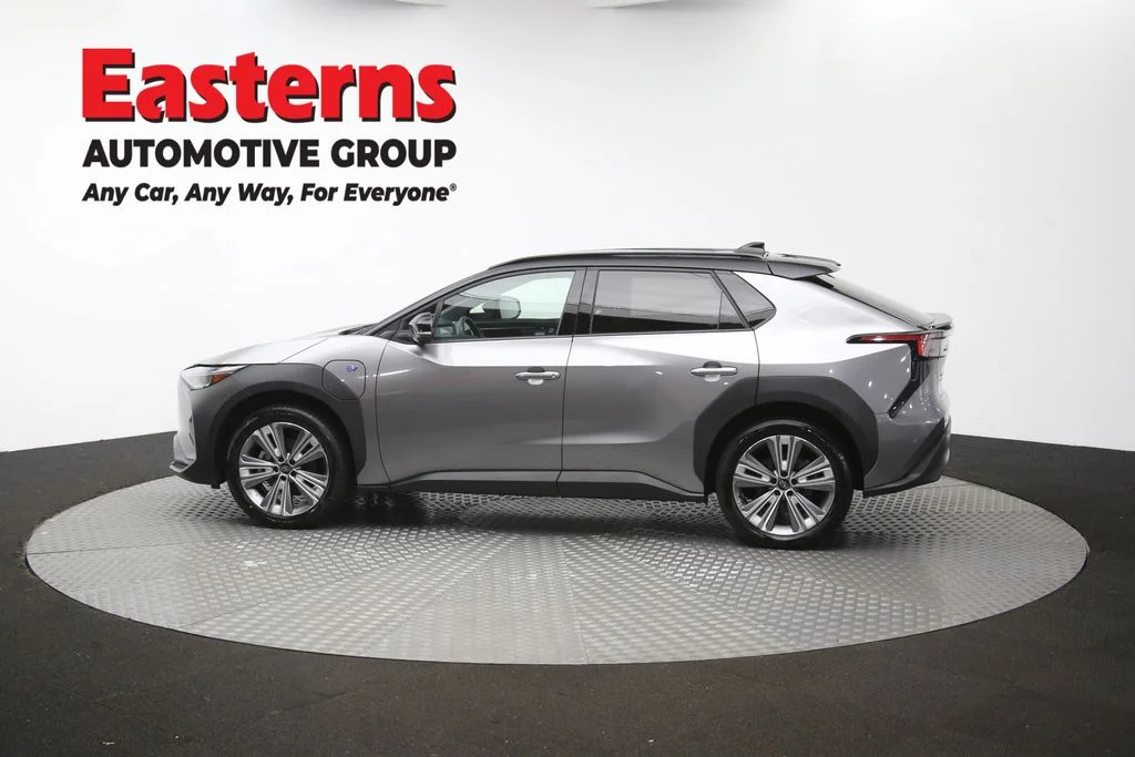 Used 2023 Black Subaru Touring image 63