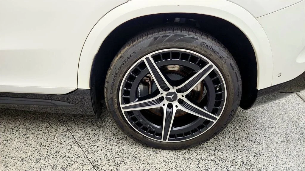 Used 2024 Polar White Mercedes-Benz AMG® EQE 4MATIC+ SUV image 9