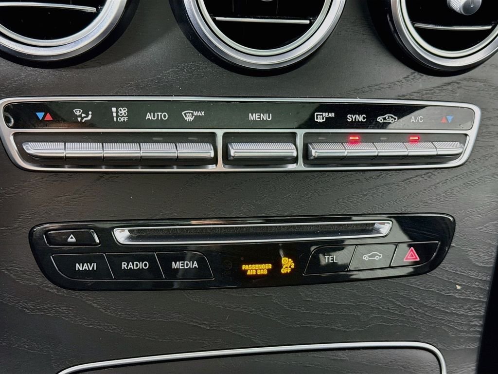 Used 2018 Black Mercedes-Benz GLC 300 image 16