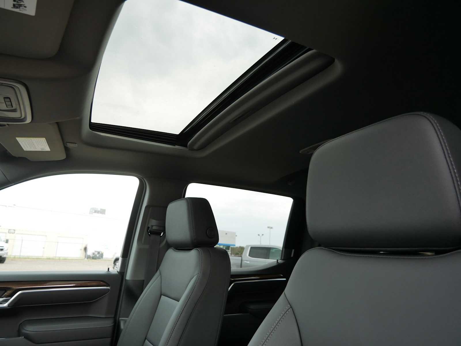 2026 Chevrolet Silverado 1500 RST - Photo 18