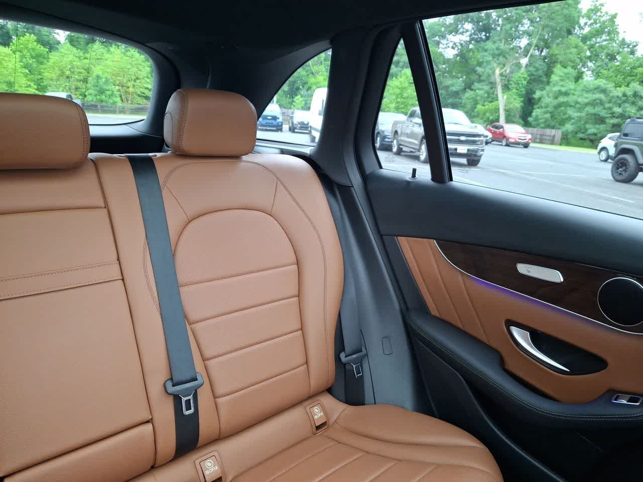 Used 2020 Obsidian Black Metallic Mercedes-Benz GLC 300 image 14