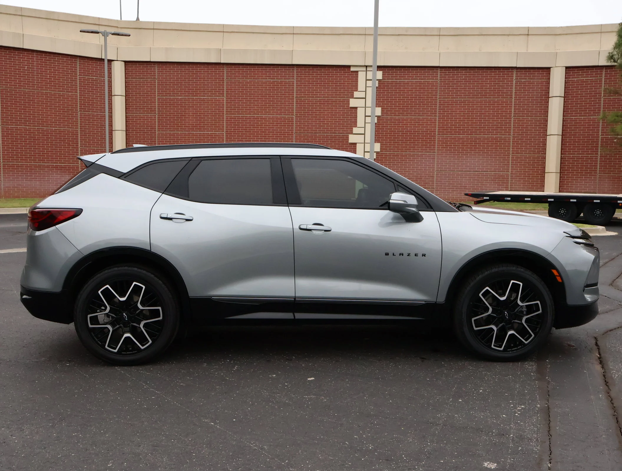 Used 2023 Sterling Gray Metallic Chevrolet RS image 37