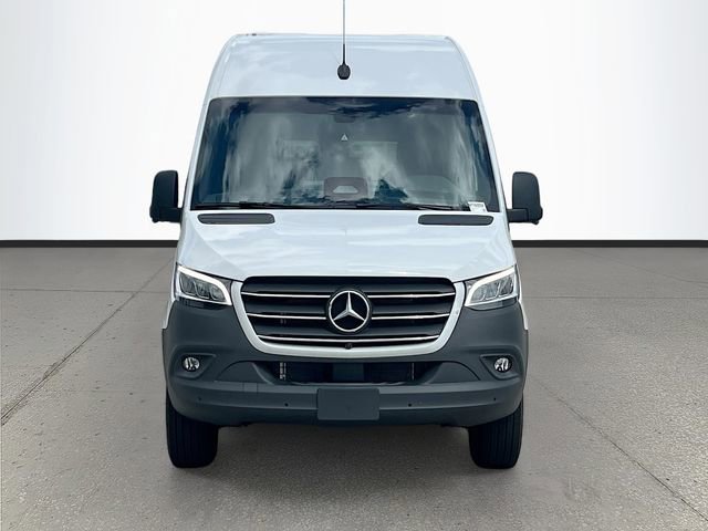 New 2026 Arctic White Mercedes-Benz Passenger 170 WB image 2