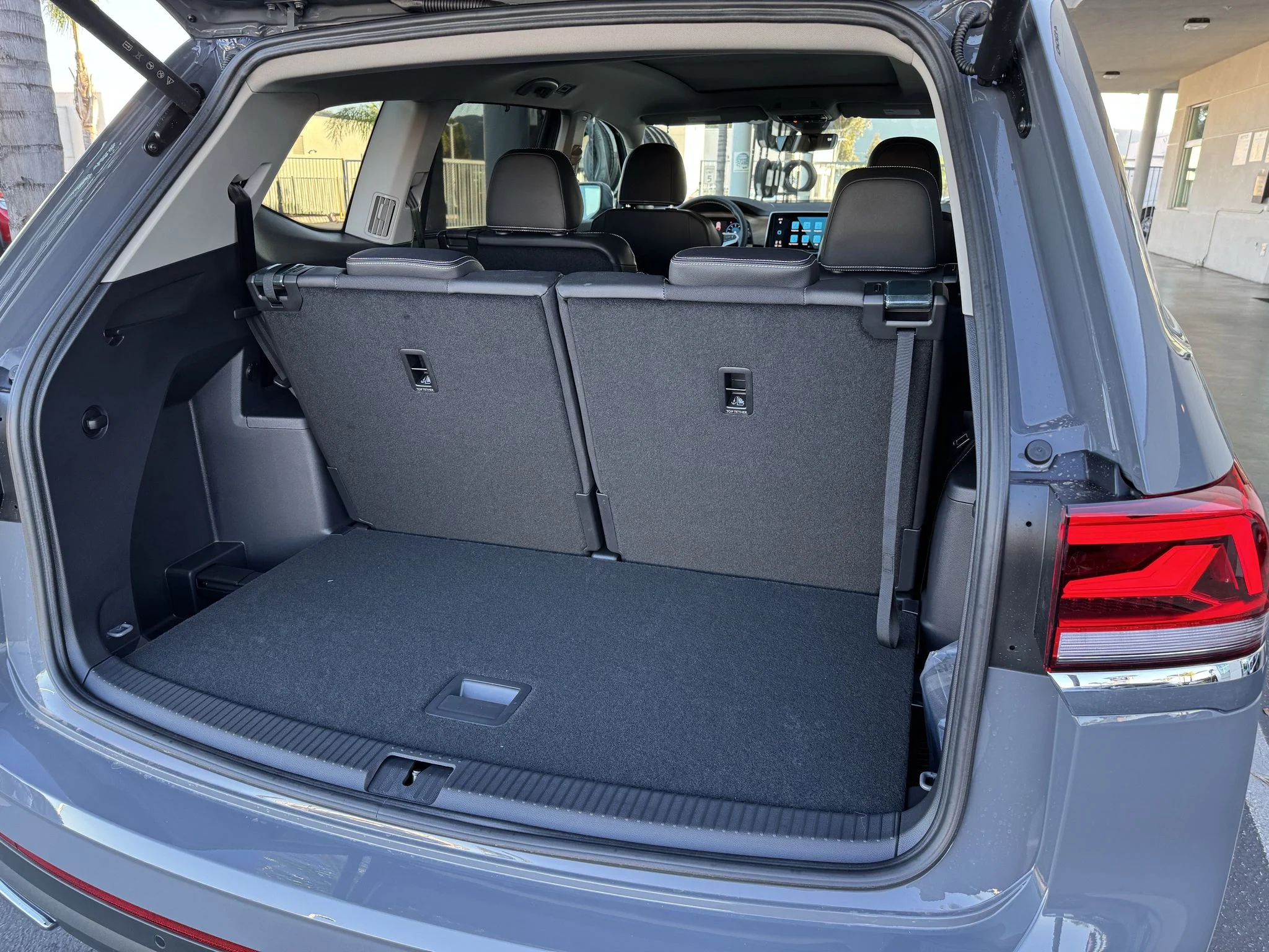 New 2026 Pure Gray Volkswagen 2.0T SE w/Technology image 37