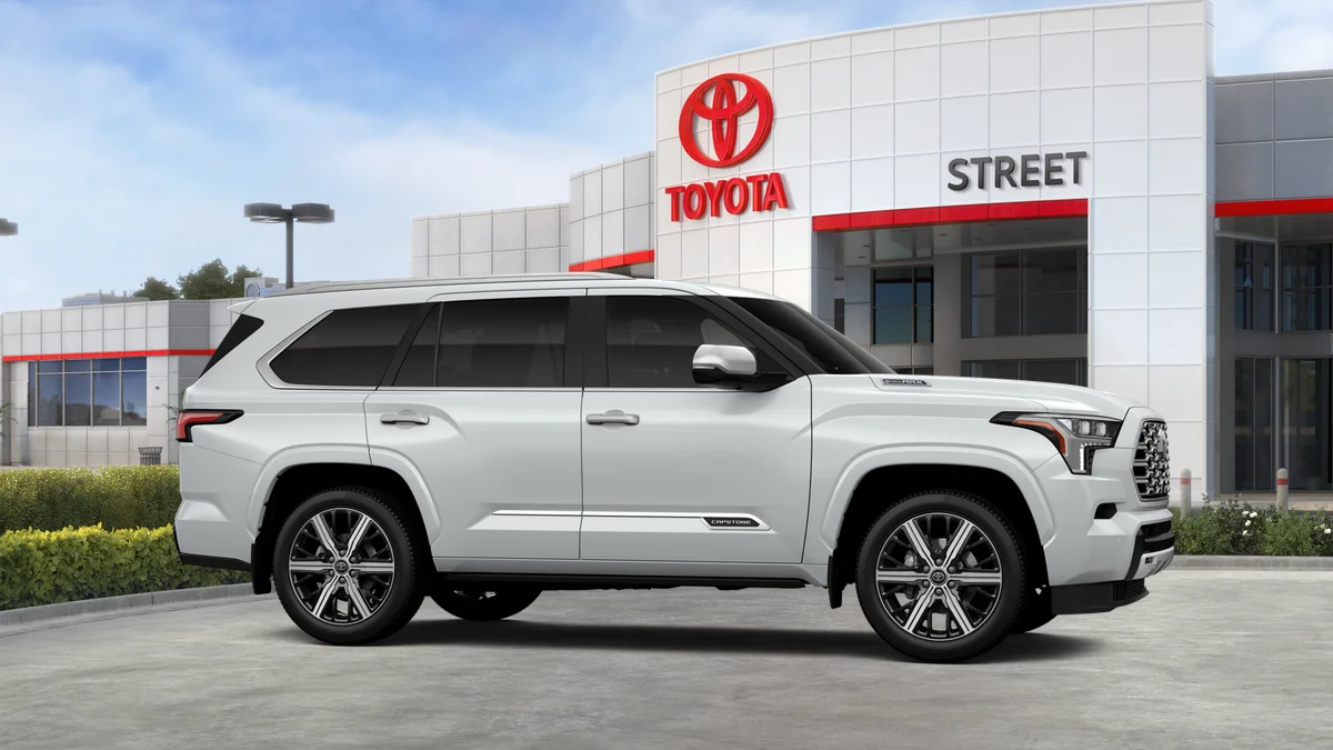 New 2026 Wind Chill Pearl Toyota Capstone image 25