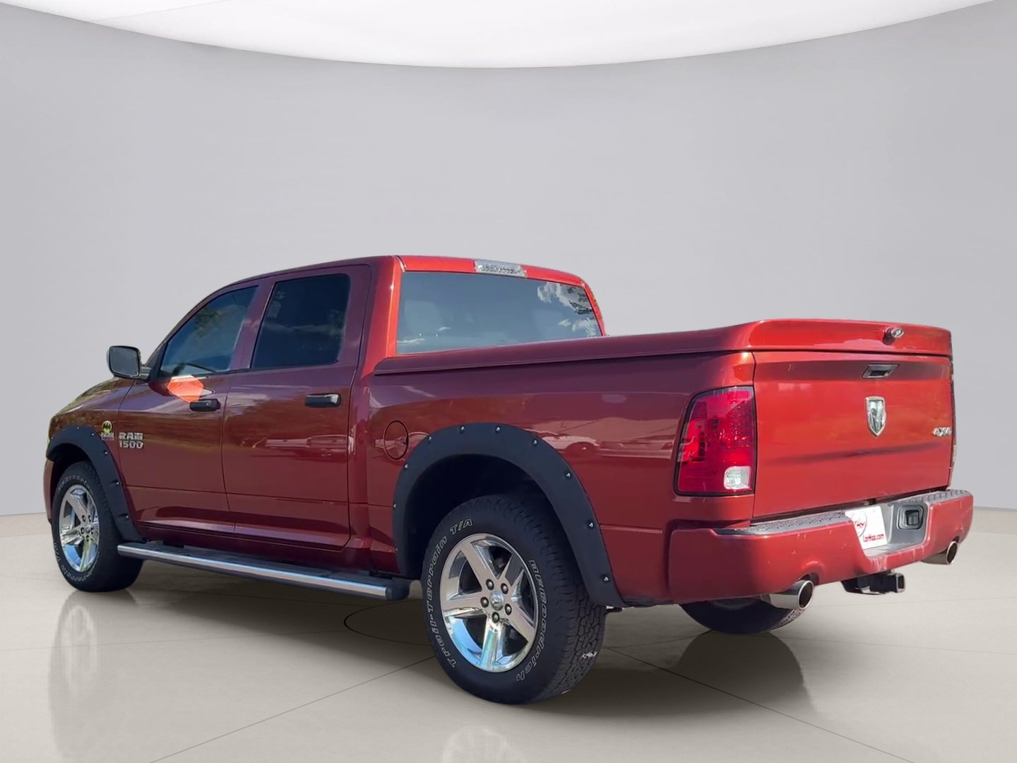 Used 2013 Orange Ram SLT image 3