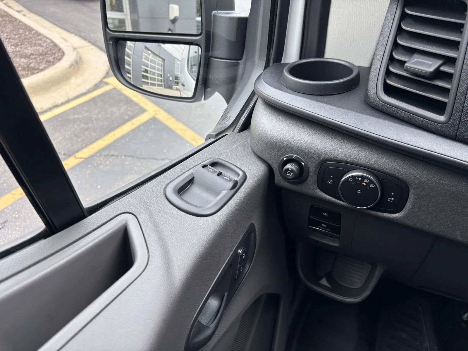 2026 Ford Transit Van Base - Photo 13