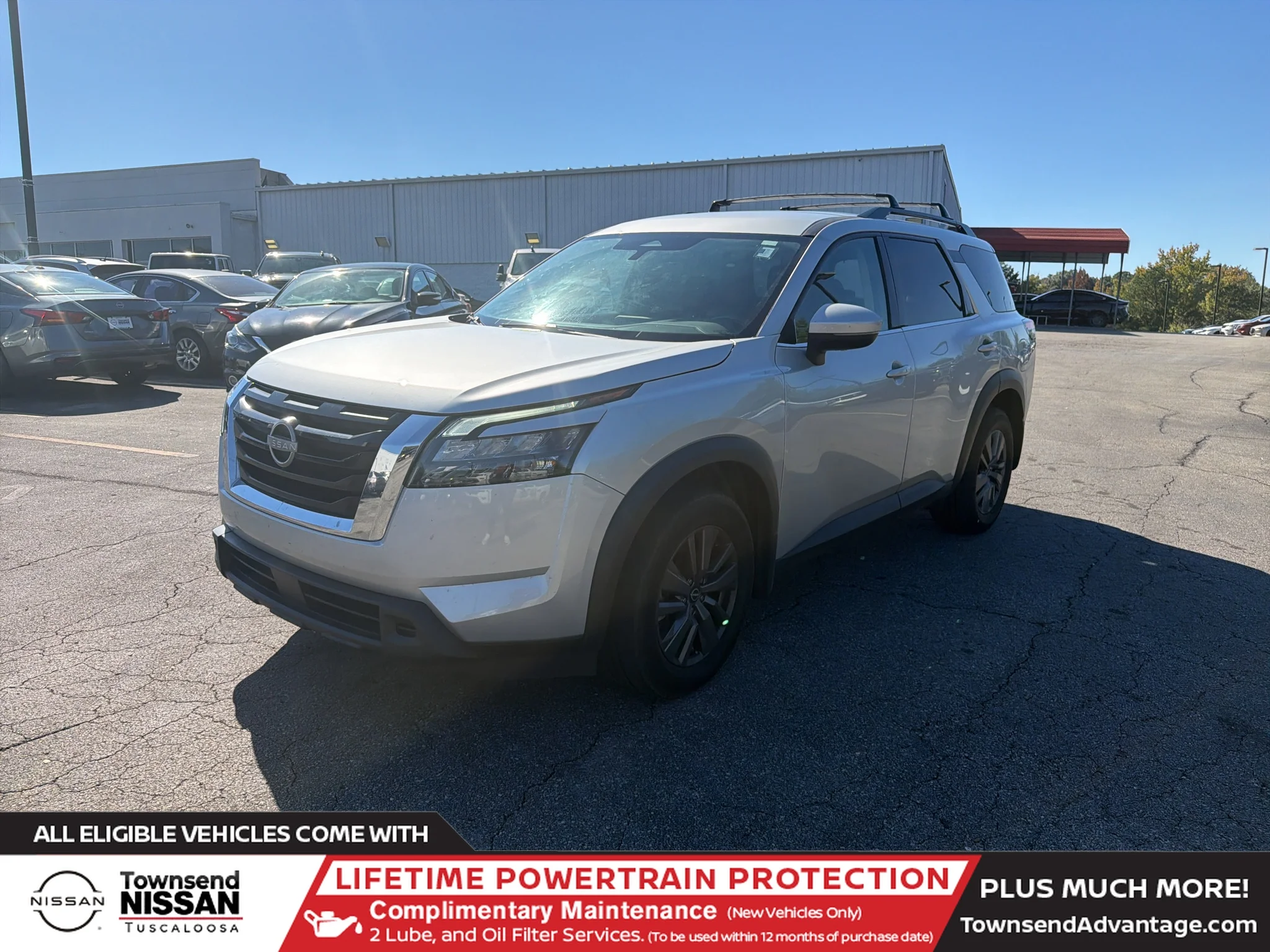 2024 Nissan Pathfinder SV