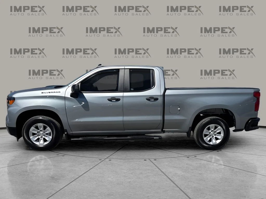 Used 2025 Gray Chevrolet WT image 3