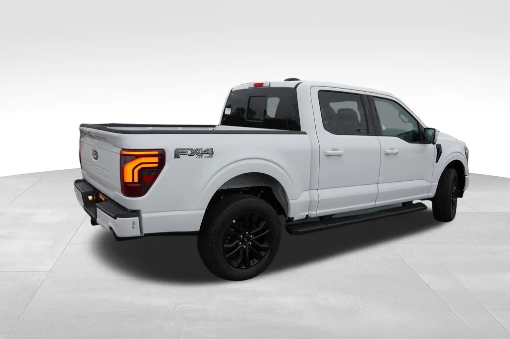 New 2026 Oxford White Ford Lariat image 3
