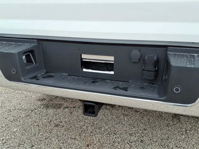 New 2026 Star White Metallic Tri-Coat Ford Lariat image 26