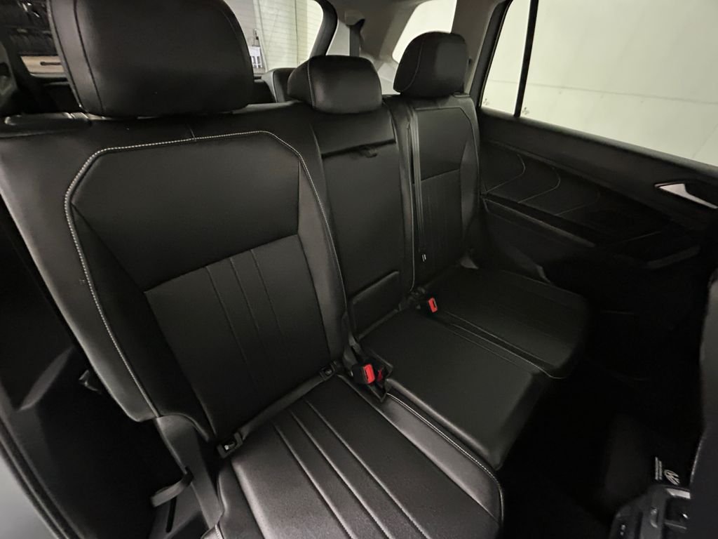 Used 2023 Silver Volkswagen 2.0T SE image 17