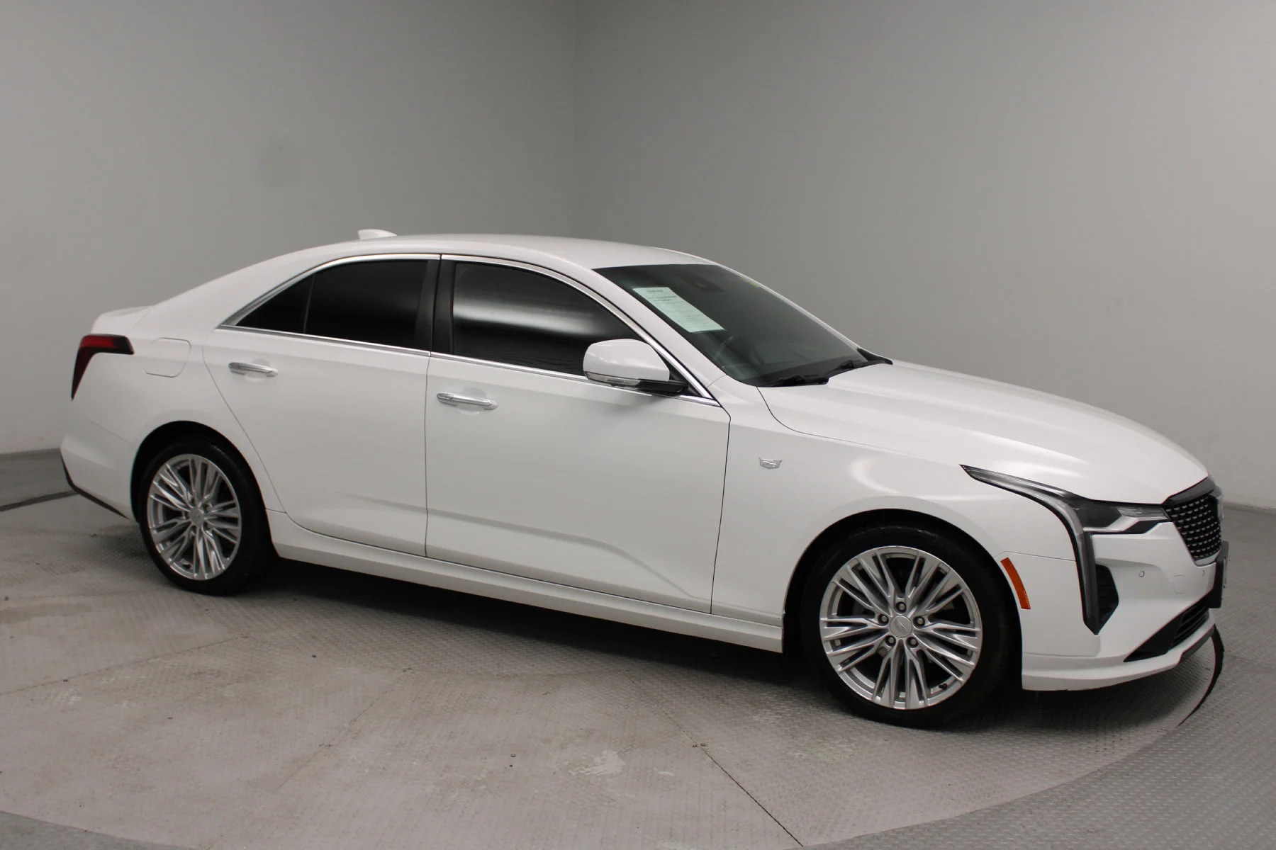 Used 2023 Summit White Cadillac 4dr Sdn Premium Luxury image 26