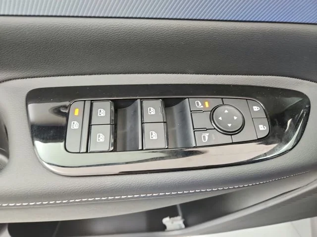 New 2026 Gray Nissan SL image 40