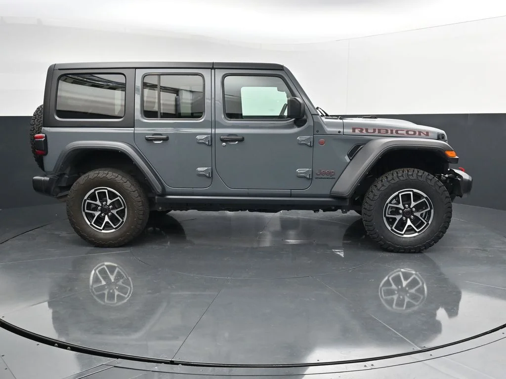 2024 Jeep Wrangler 4-Door Rubicon - Photo 9