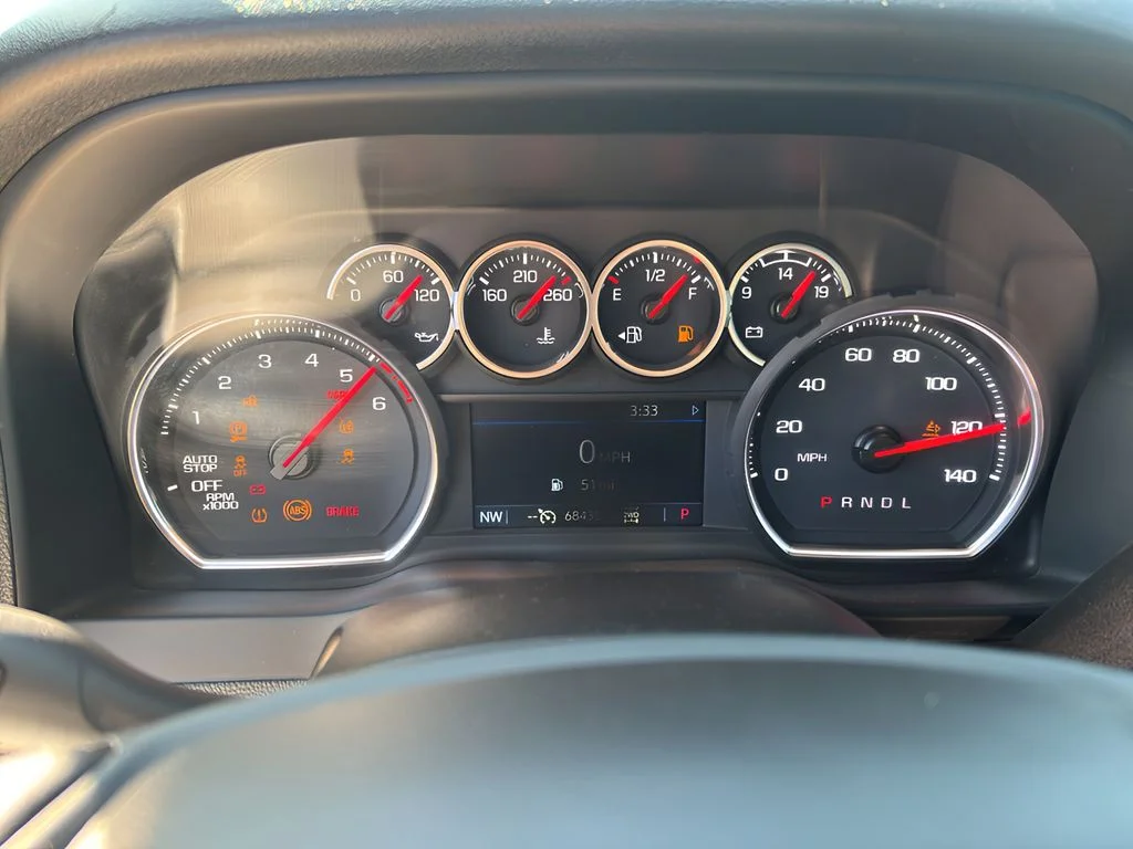 Used 2022 Summit White Chevrolet LT image 25