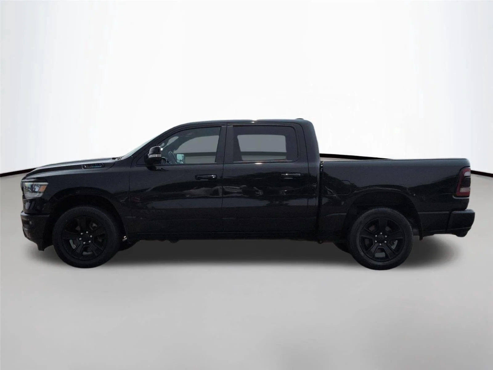 Used 2021 Diamond Black Crystal Pearlcoat Ram Big Horn image 2