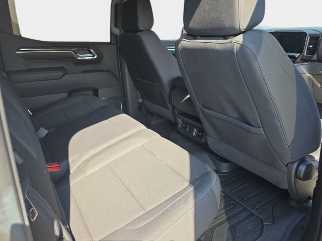 Used 2024 Gray GMC Elevation image 13