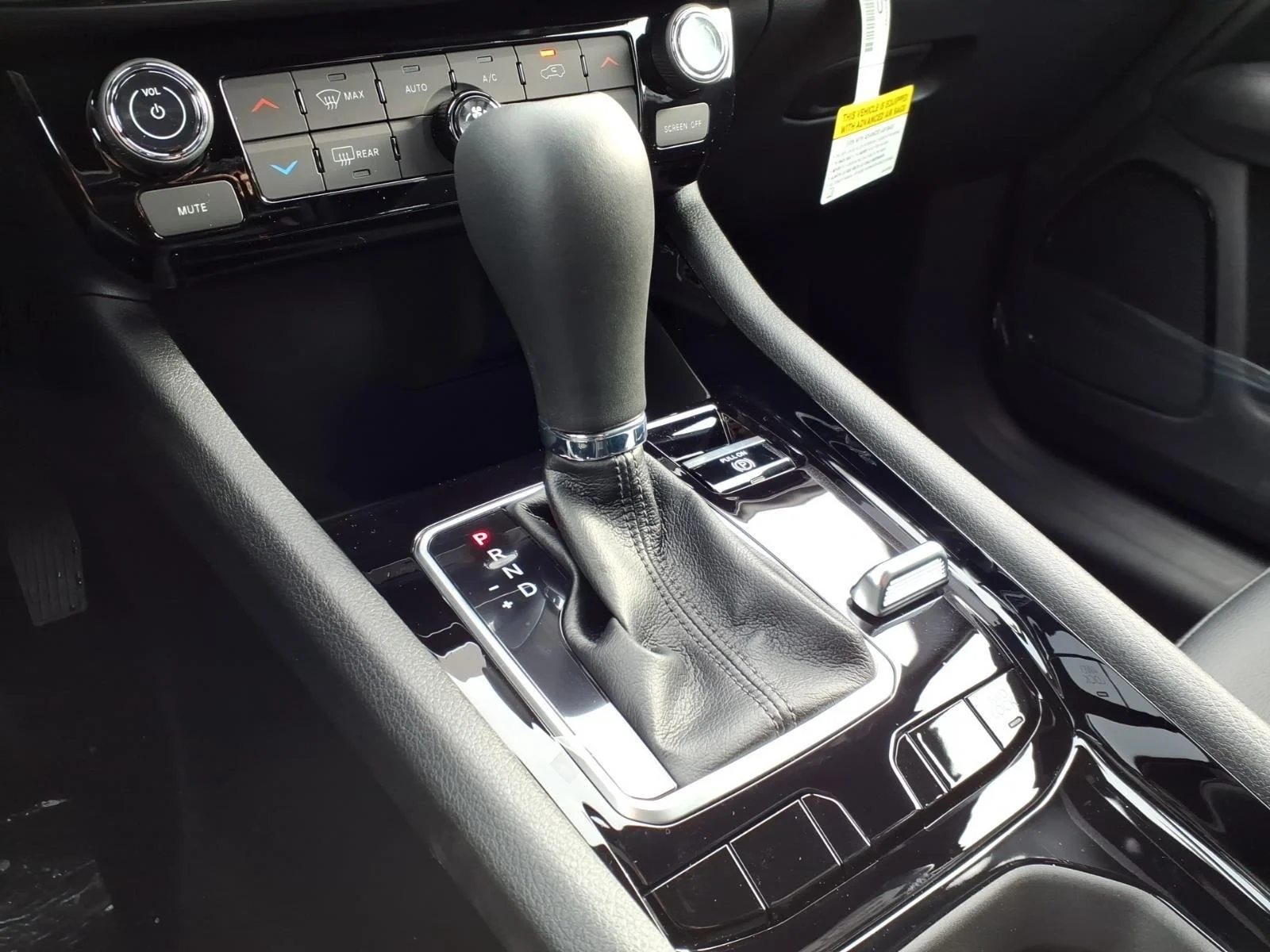2026 Jeep Compass Latitude Altitude - Photo 8
