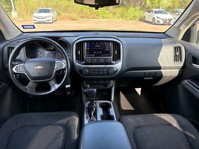 Used 2020 Black Chevrolet LT image 12