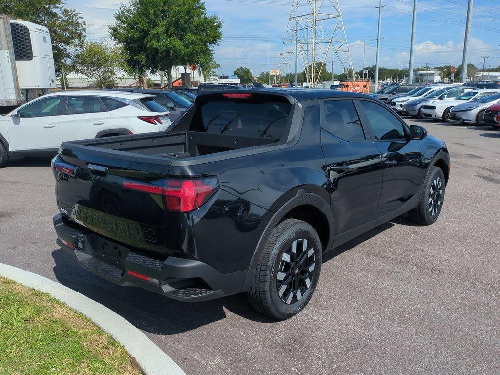 New 2027 Black Hyundai SE FWD image 5