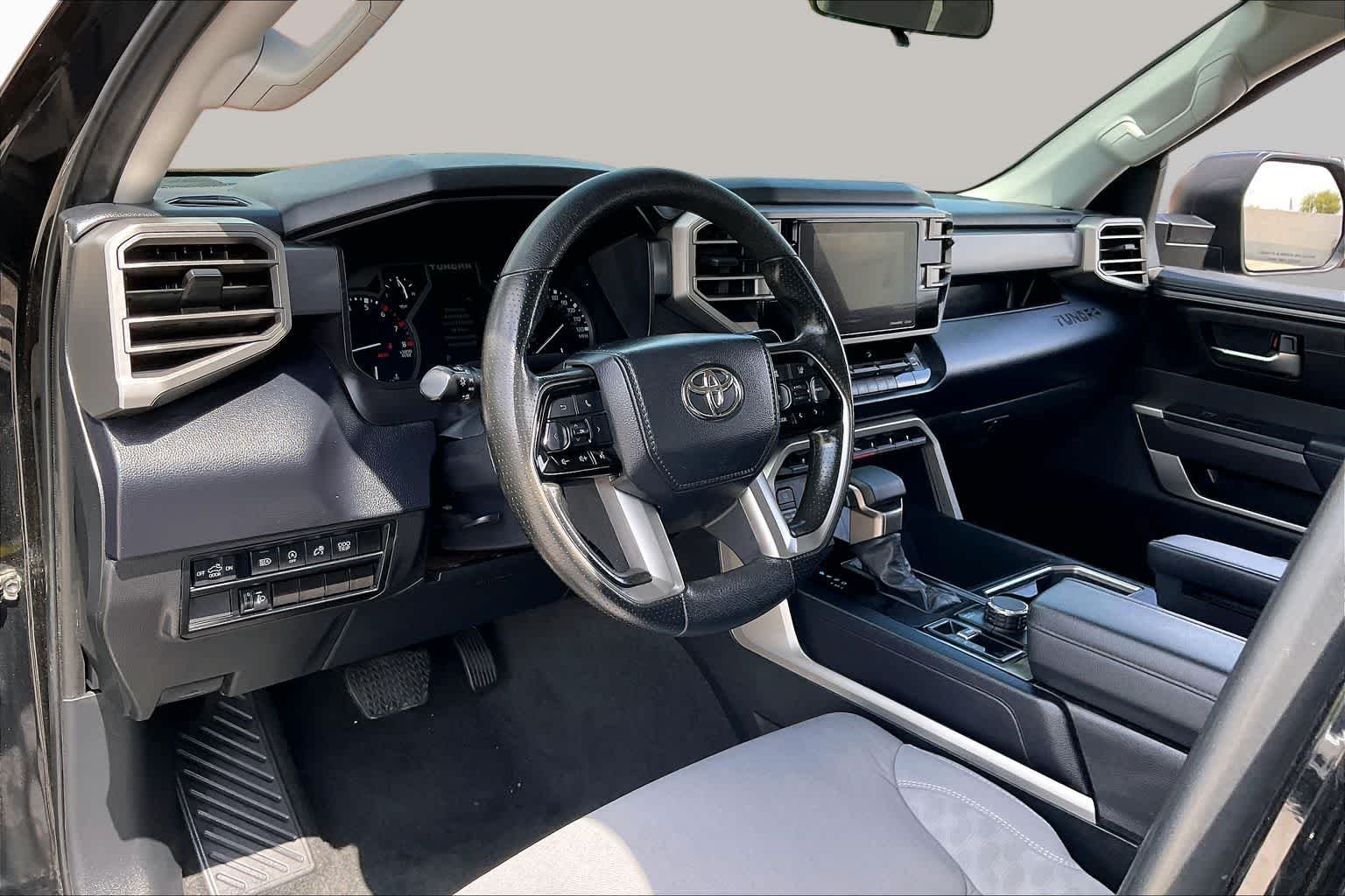 2023 Toyota Tundra SR5 - Photo 17