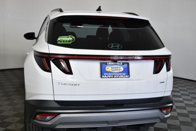 New 2026 White Hyundai SEL Premium AWD image 8